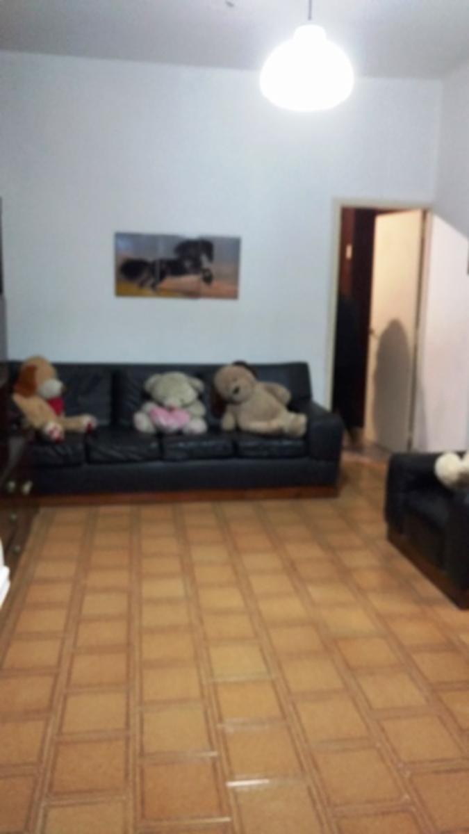 IDEAL 2 FAMILIAS - CASA 4 AMBIENTES + DUPLEX 3 AMB + COCHERA 2 AUTOS + FONDO ¡¡¡ SE ESCUCHA OFERTA !!! NO APTO CREDITO — foto 6