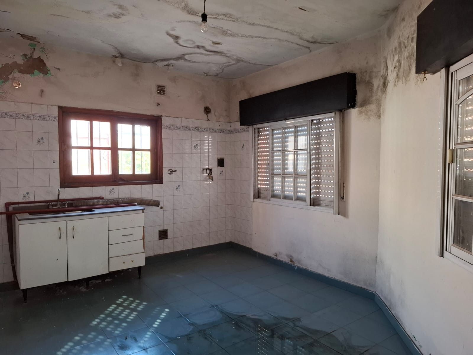 Casa + 2 Dtos. en Planta Alta Lote esquina de 101 m2. — foto 12