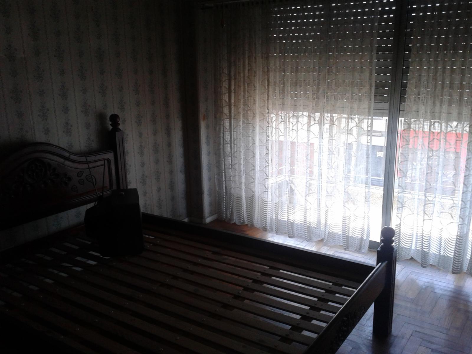 Chalet de 6 amb + 2 locales + cocheras. s/ lote de 15x45mts — foto 6
