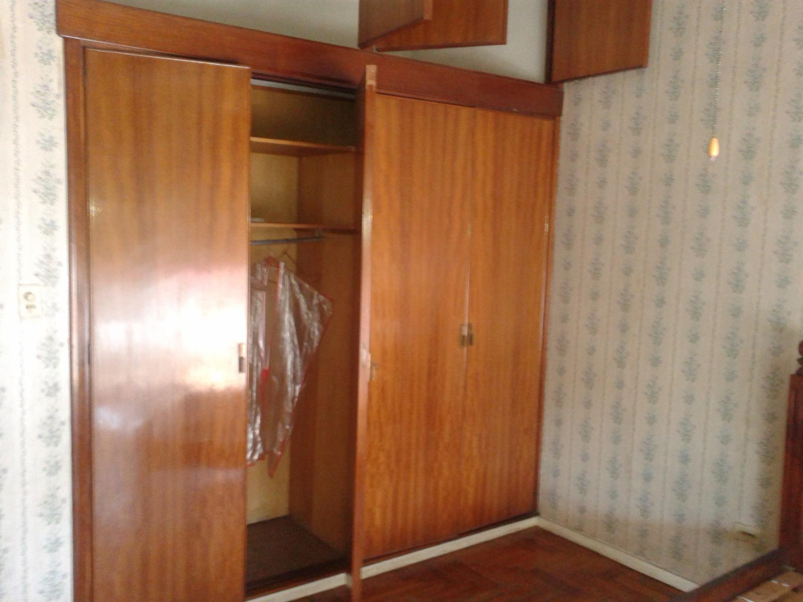 Chalet de 6 amb + 2 locales + cocheras. s/ lote de 15x45mts — foto 8