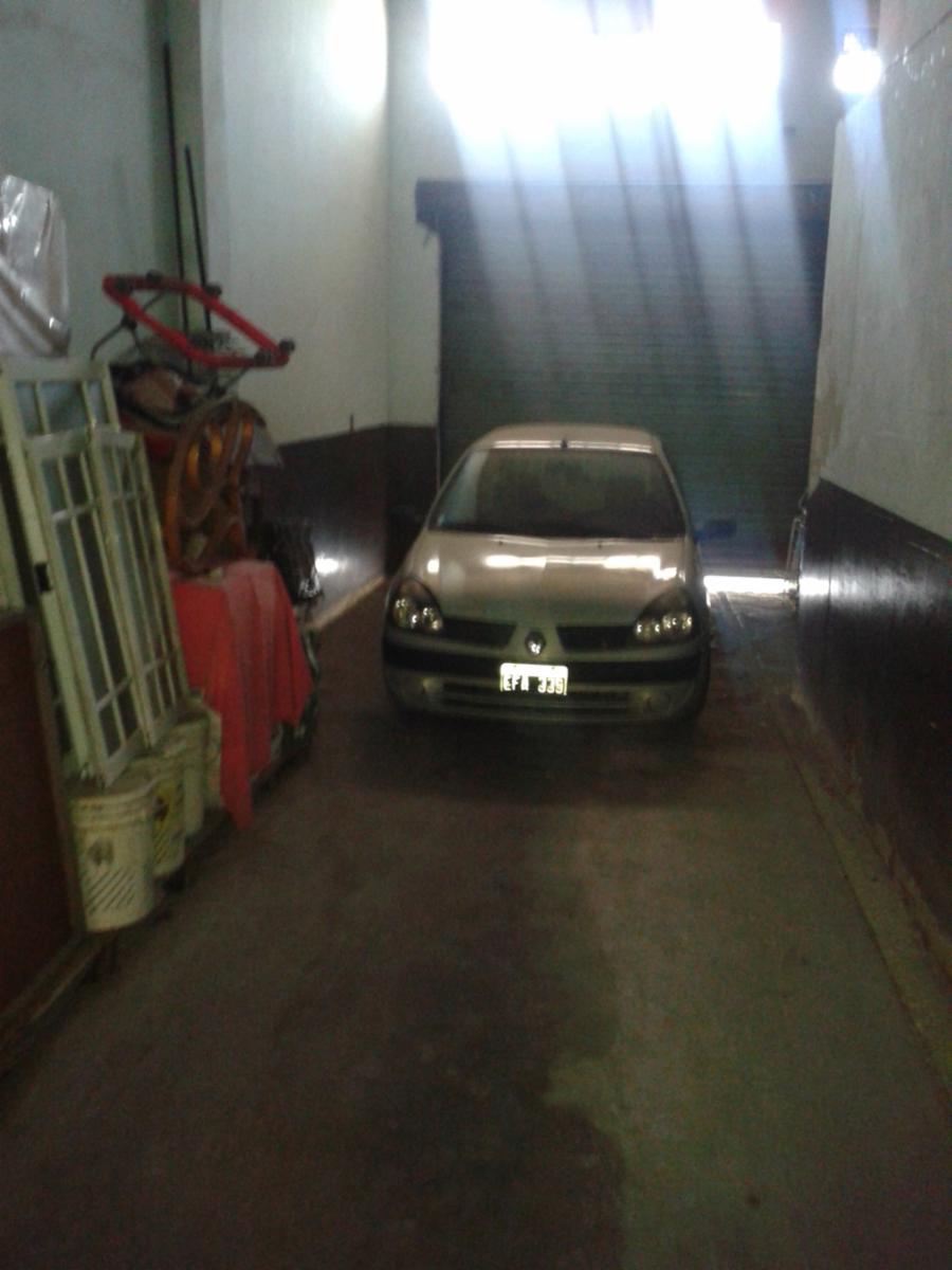 Chalet de 6 amb + 2 locales + cocheras. s/ lote de 15x45mts — foto 11