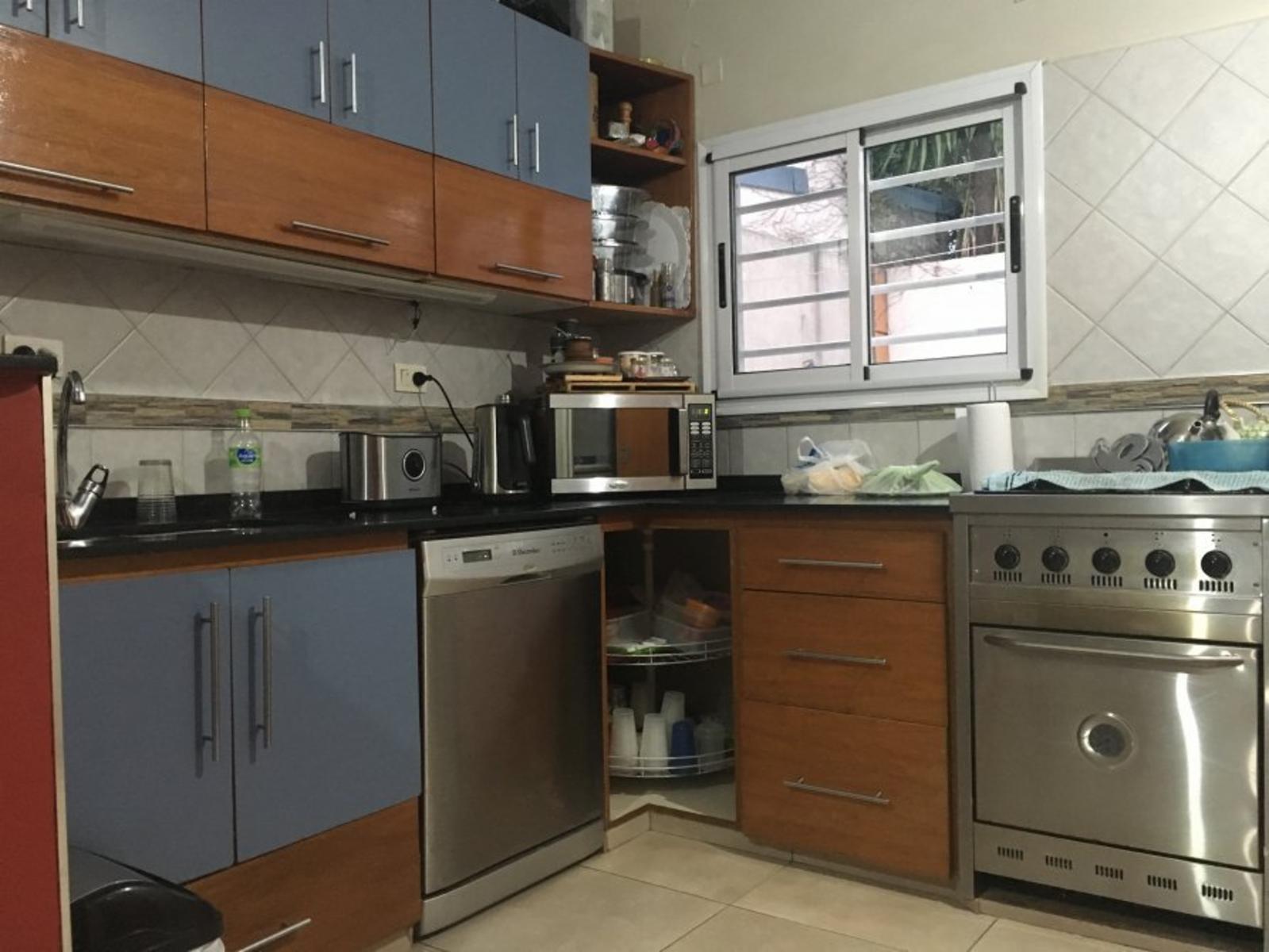 *** Apto Credito *** Casa de 5 Amb 4 Dorm 3 Baños y Cocheras