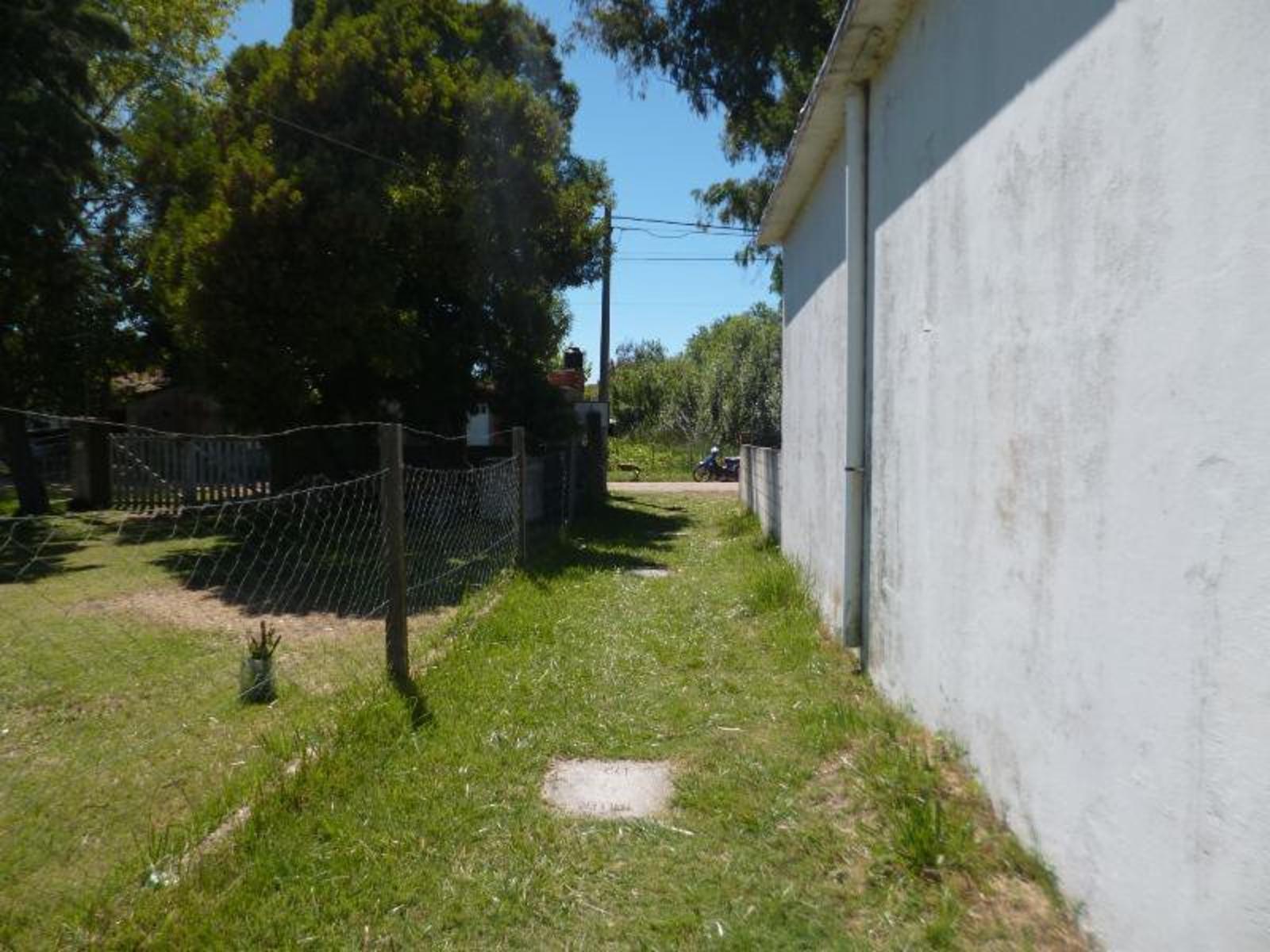 Casa en PH al Frente de 3 Amb con Cochera y Patio — foto 7