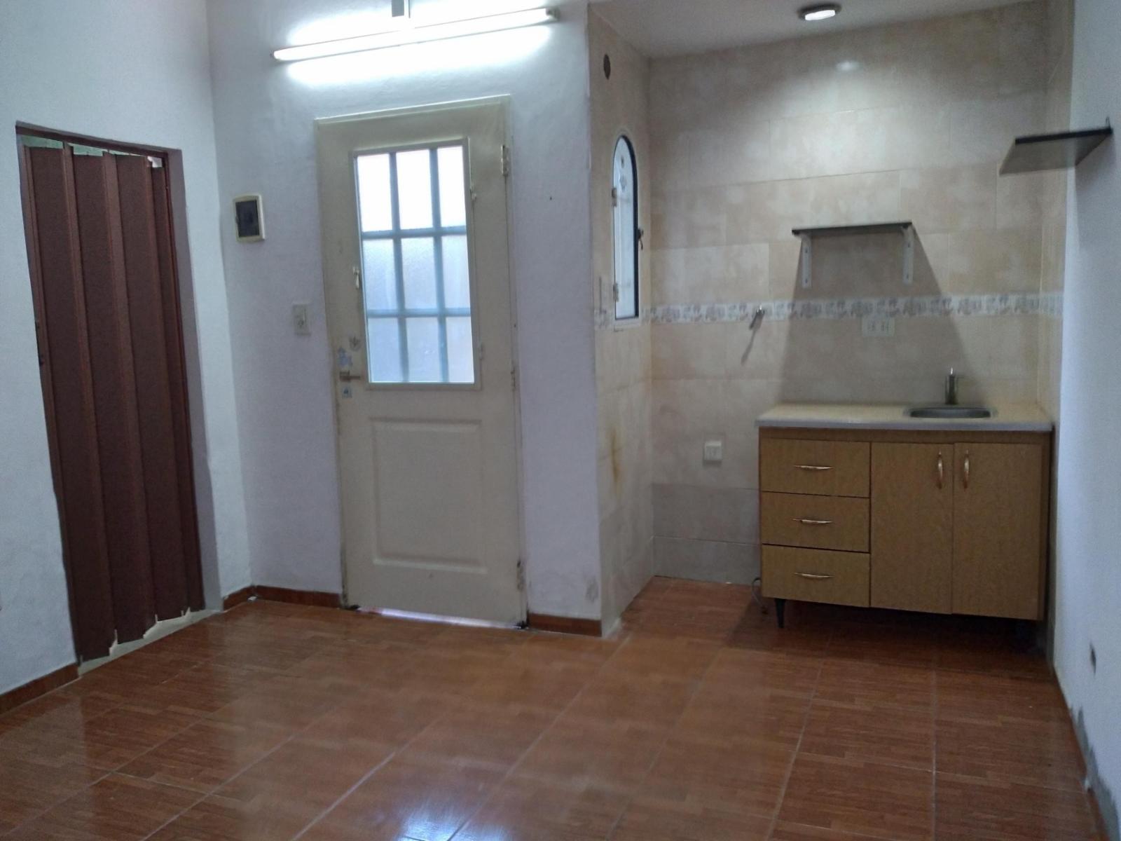 Depto T/ Casa Interno 2 Amb en 2 Ptas c/ Patio y Lavadero