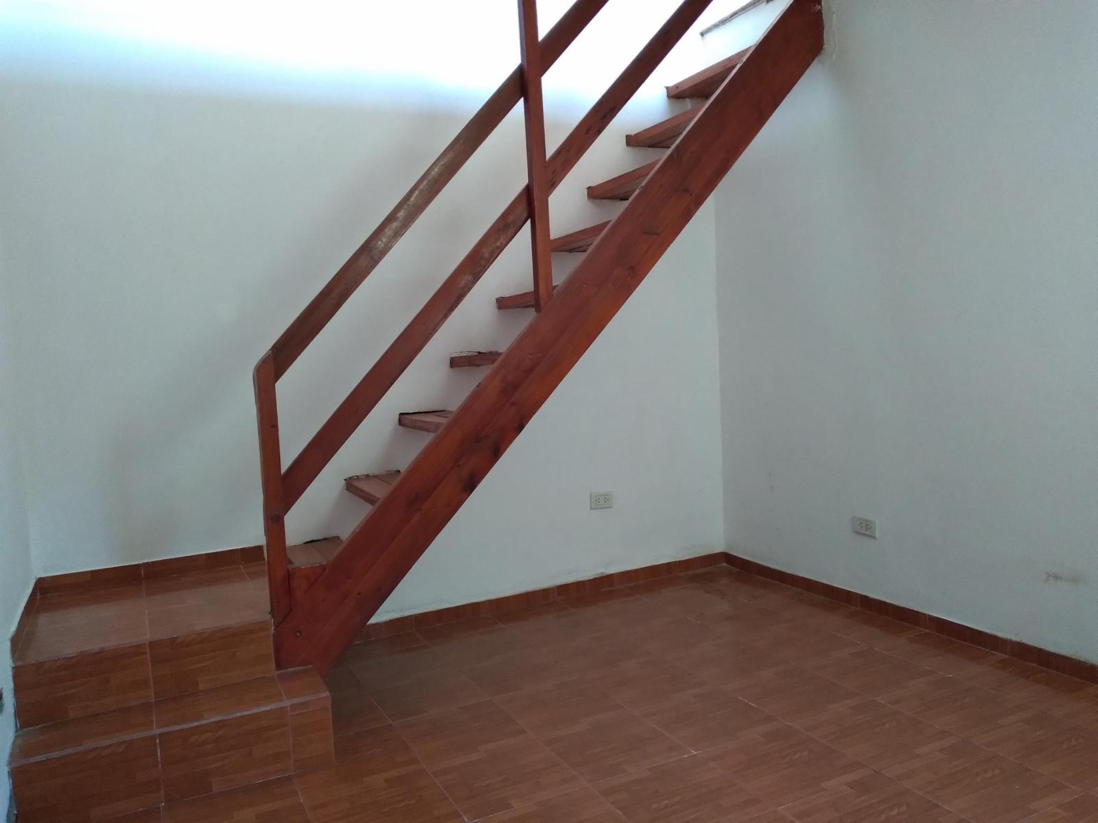 Depto T/ Casa Interno 2 Amb en 2 Ptas c/ Patio y Lavadero — foto 3