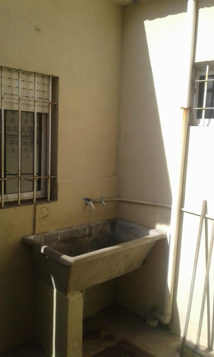 Depto T/ Casa Interno 2 Amb en 2 Ptas c/ Patio y Lavadero — foto 11