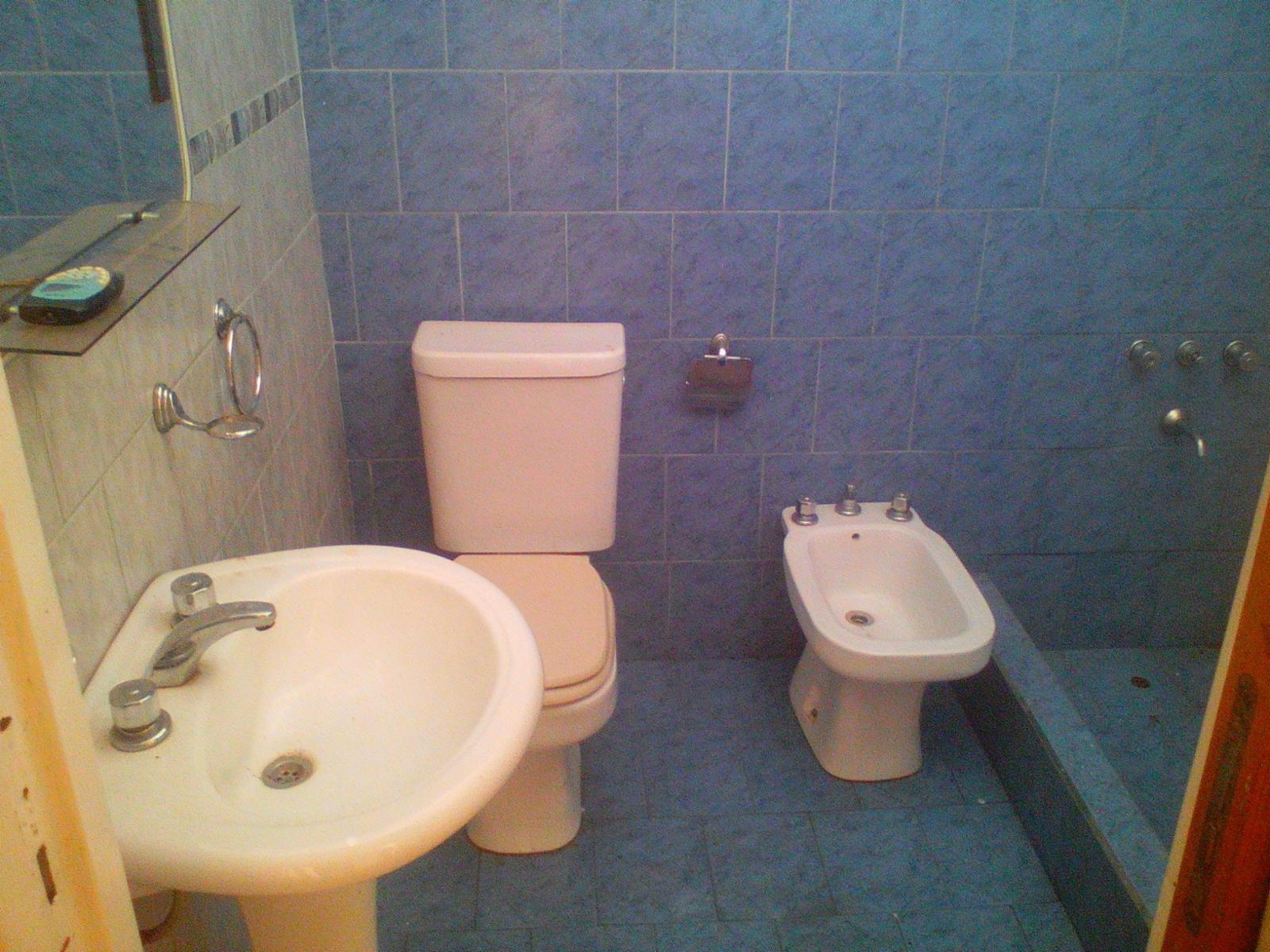 ** Ideal 2 Familias ** 2 Casas en Ph de 2 Ambientes c/ Patios Independientes — foto 2