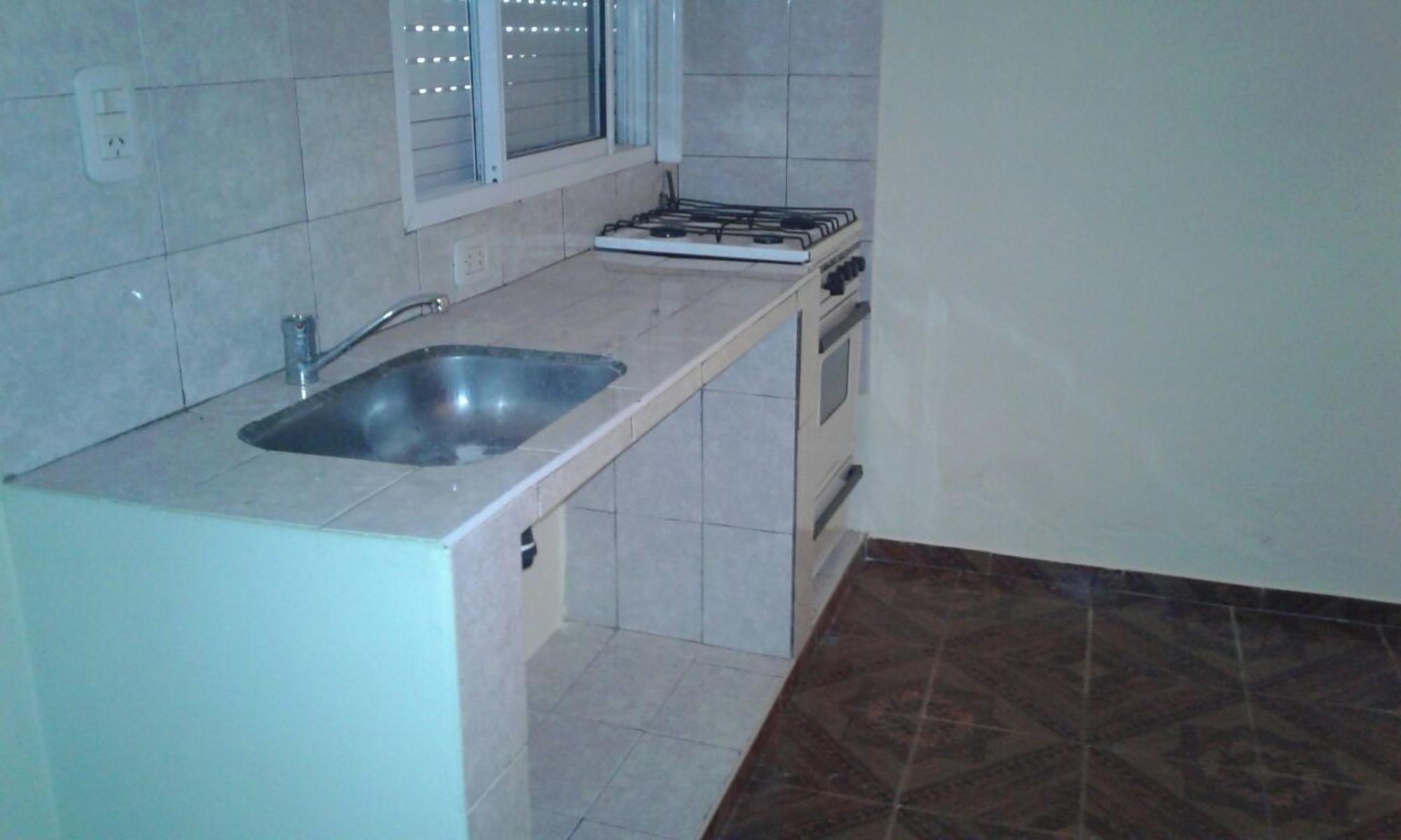 ** Ideal 2 Familias ** 2 Casas en Ph de 2 Ambientes c/ Patios Independientes — foto 15