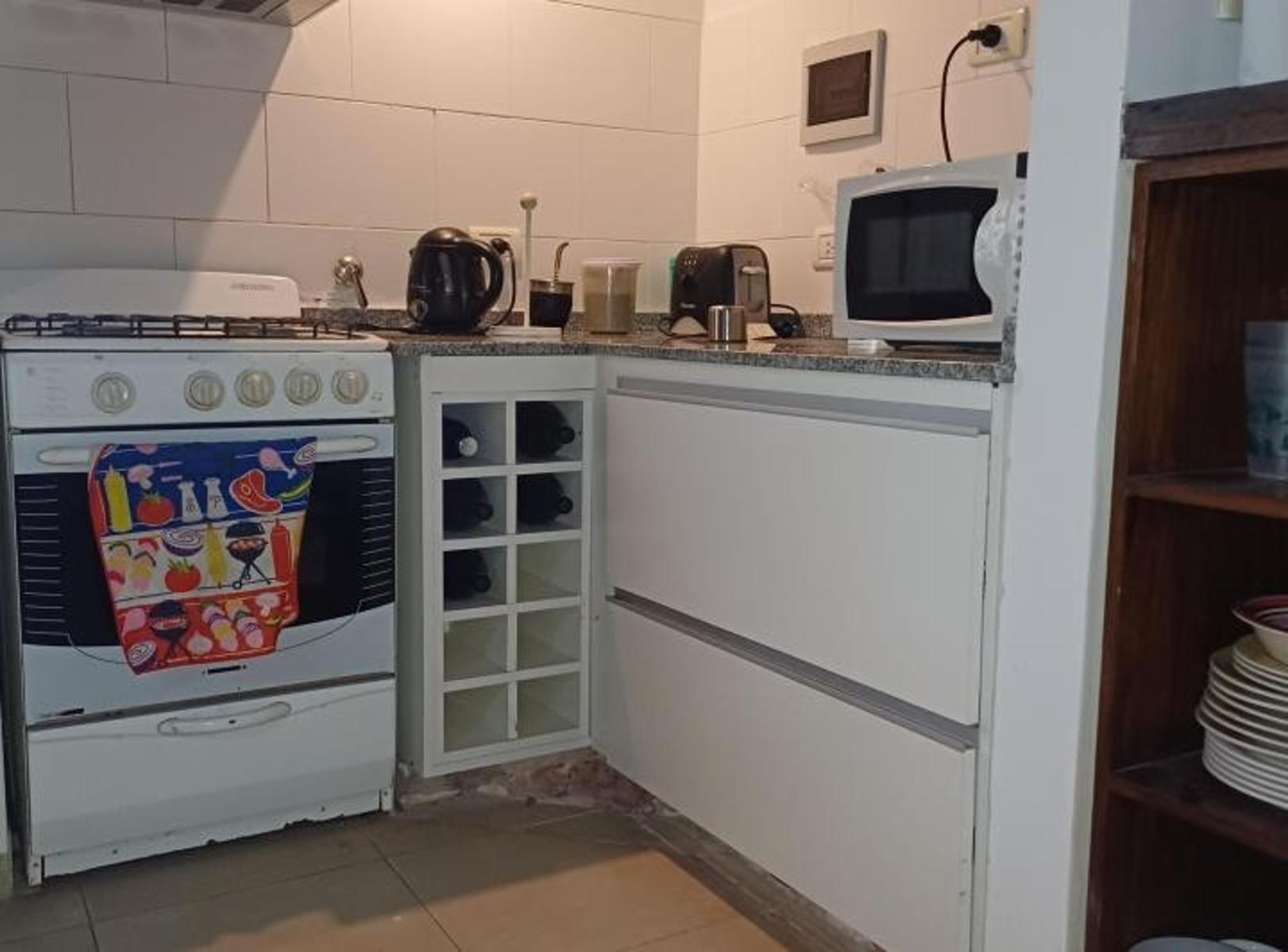 Amplio Chalet de 5 Ambientes Sobre Lote de 656 Mts en Pinamar Norte — foto 5