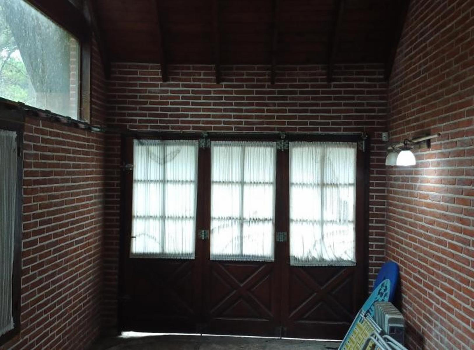 Amplio Chalet de 5 Ambientes Sobre Lote de 656 Mts en Pinamar Norte — foto 15