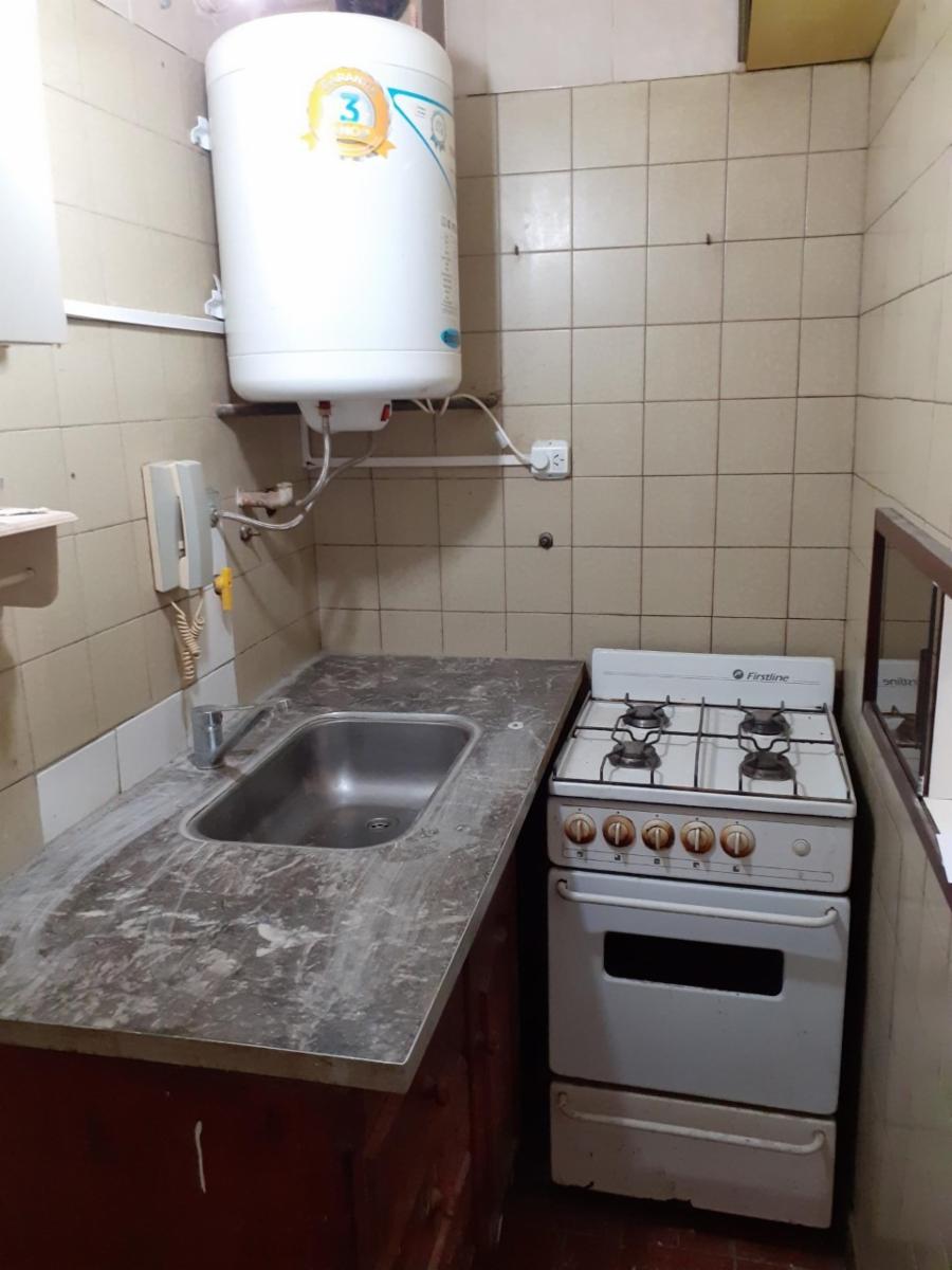 ** APTO CREDITO ** Departamento de 1 Amb ** A Mts de la Estacion ** — foto 7