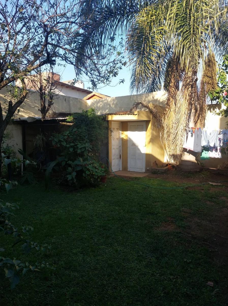 CASA TRES AMBIENTES CON JARDIN — foto 2