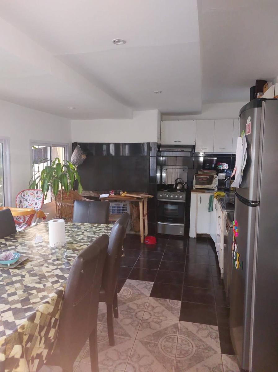 CASA TRES AMBIENTES CON JARDIN — foto 13