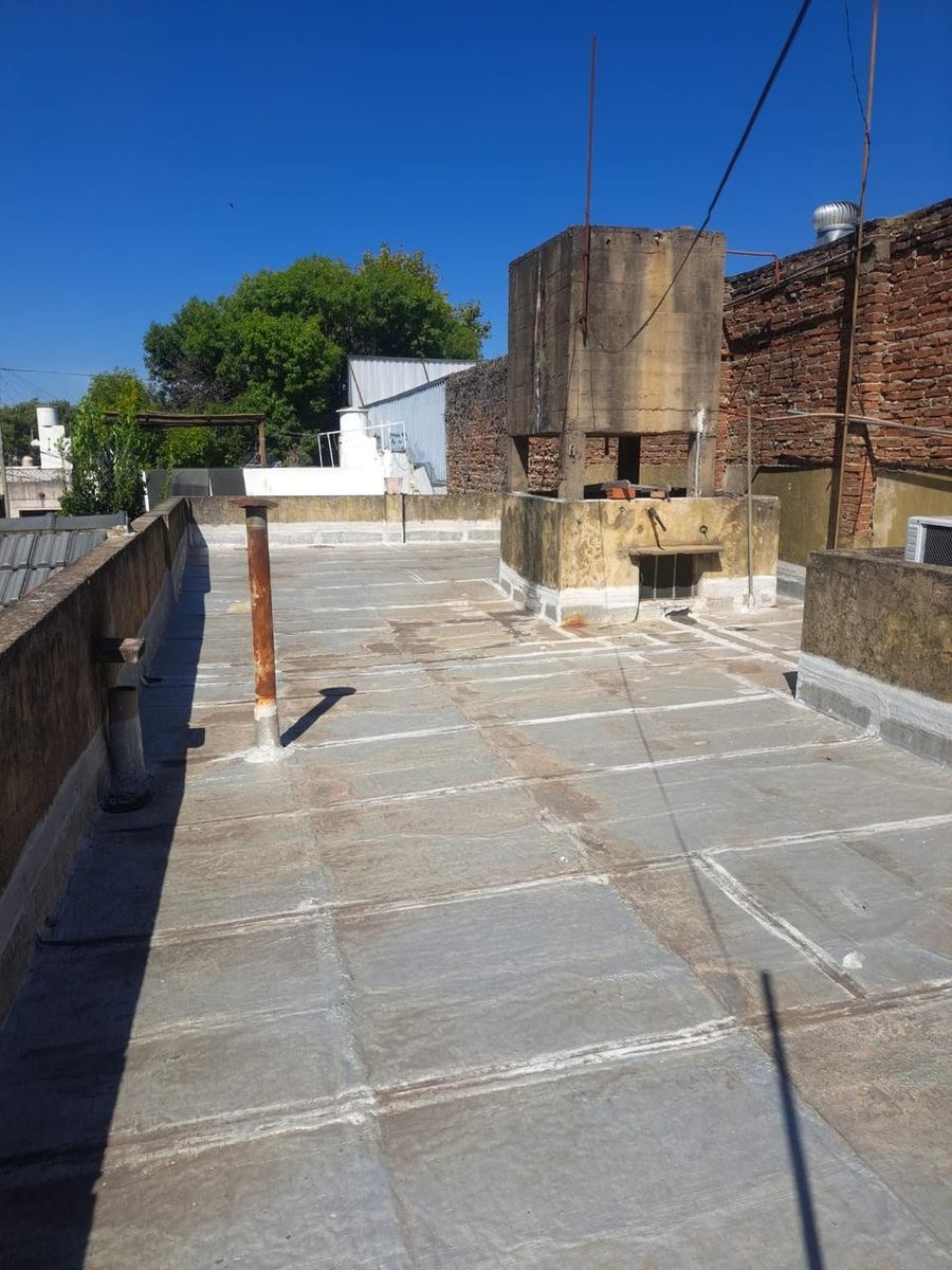 Casa en Gran Lote Atrás — foto 5