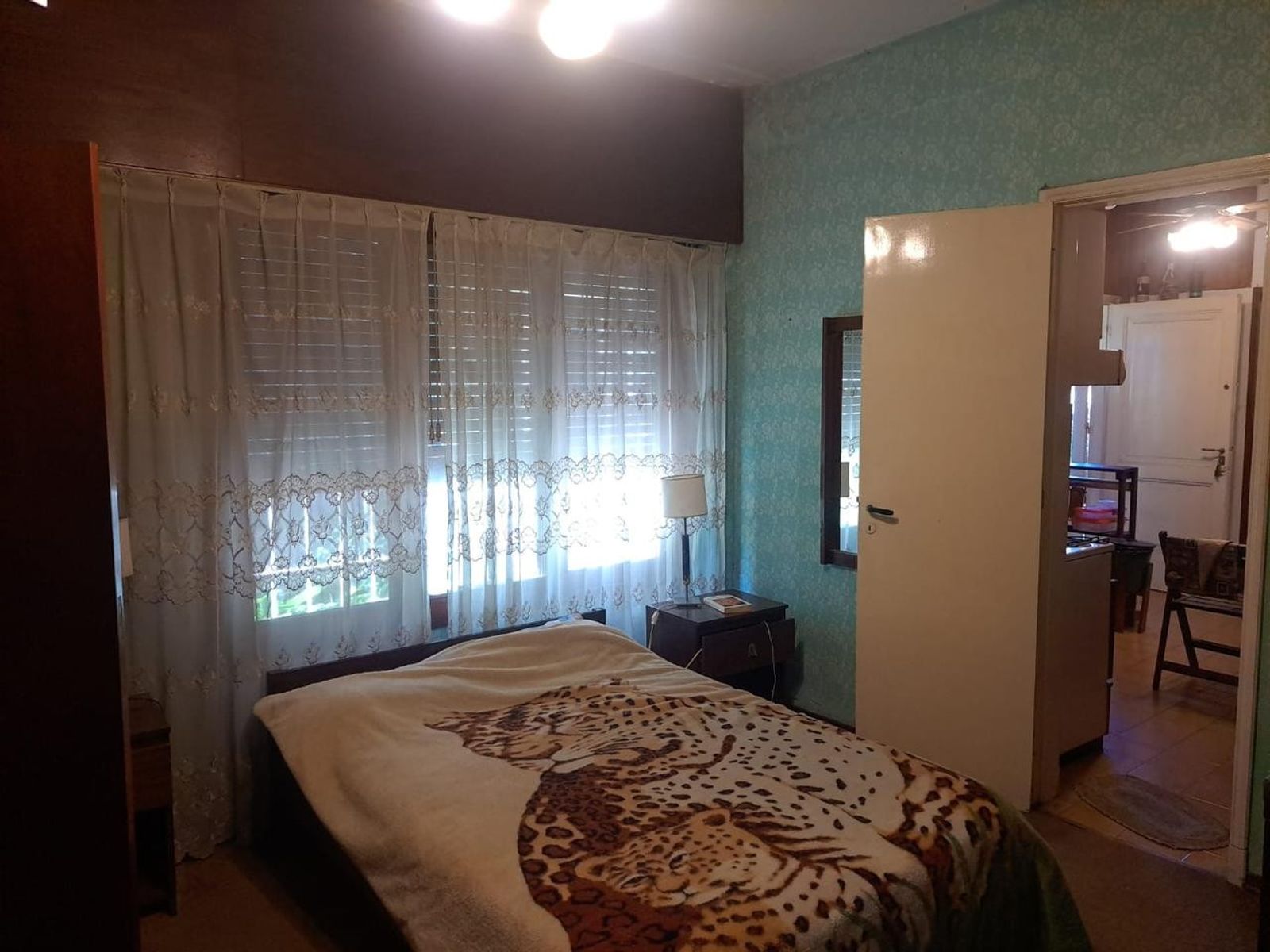 Casa en Gran Lote Atrás — foto 11
