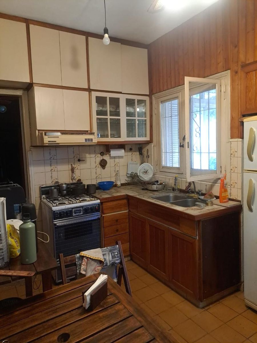 Casa en Gran Lote Atrás — foto 14