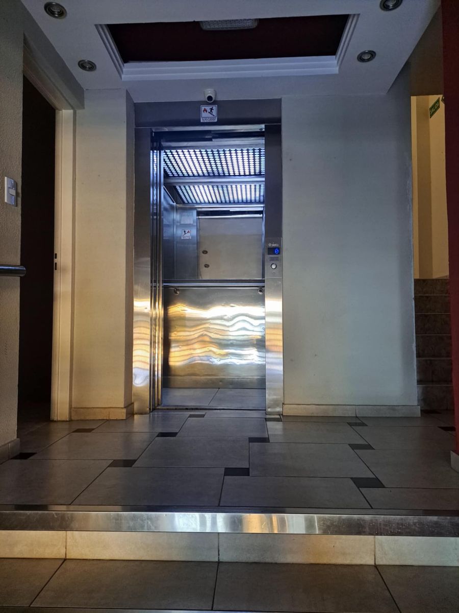 excelente 2 ambientes con balcon y patio — foto 15