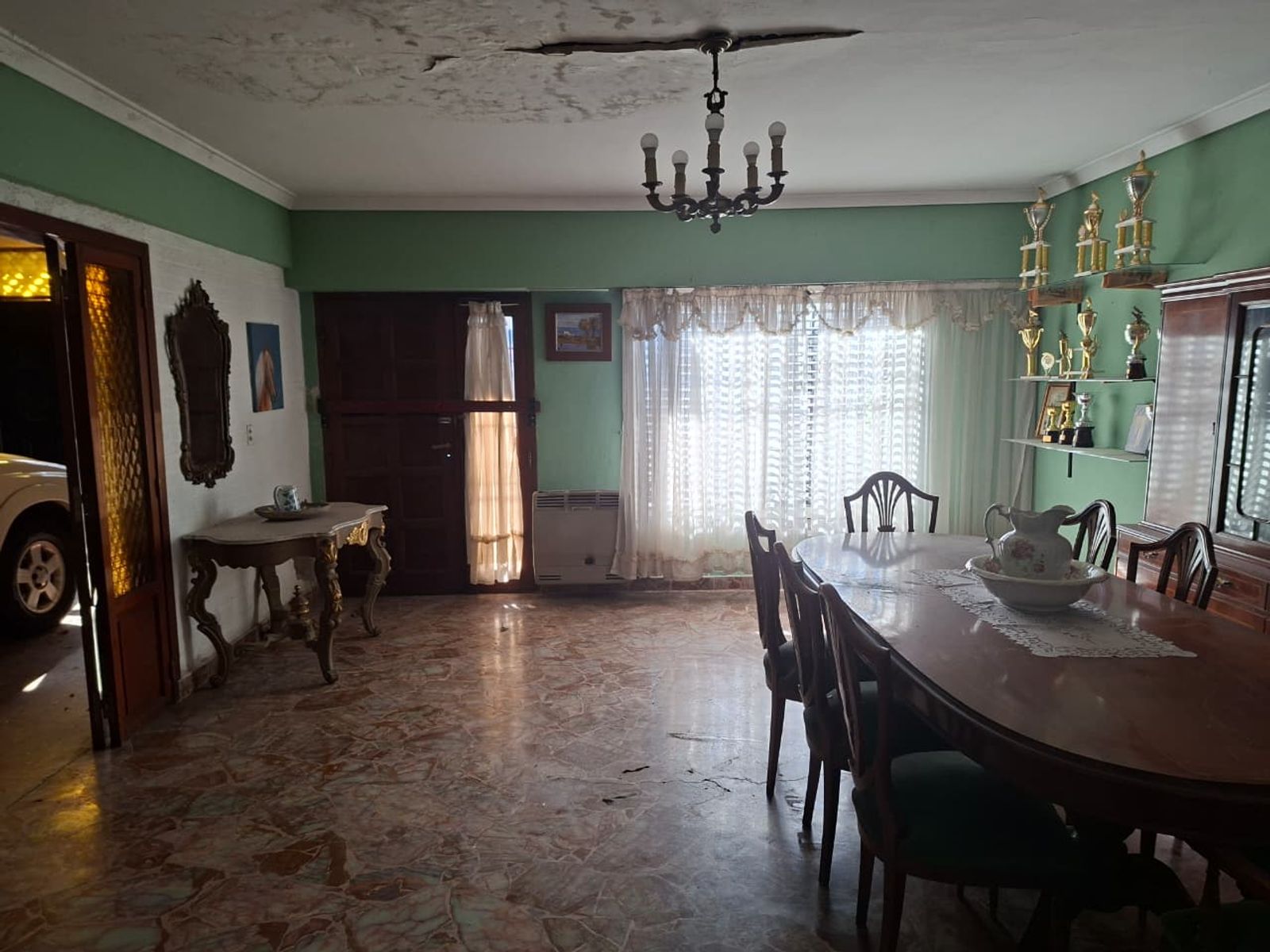 Casa totalmente a refaccionar - 7
