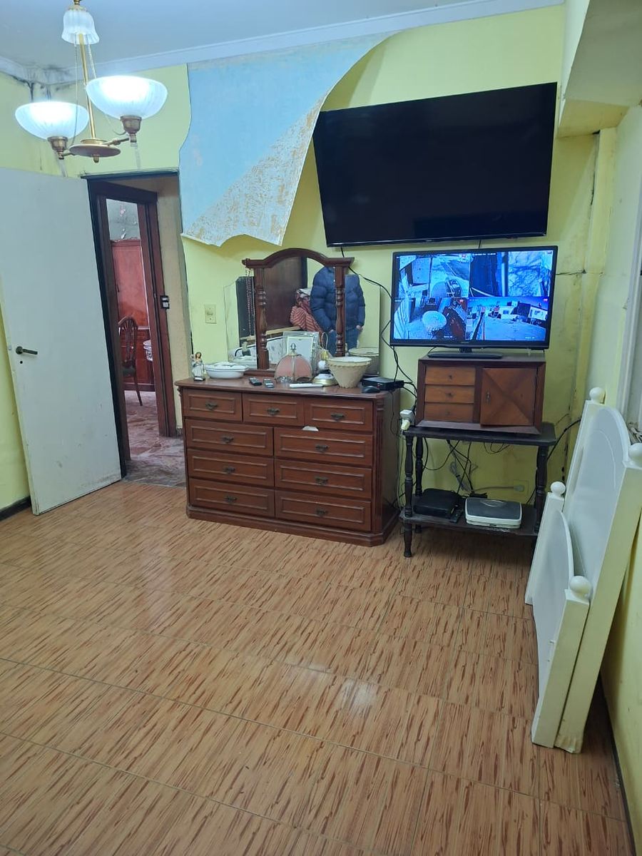 Casa totalmente a refaccionar - 8