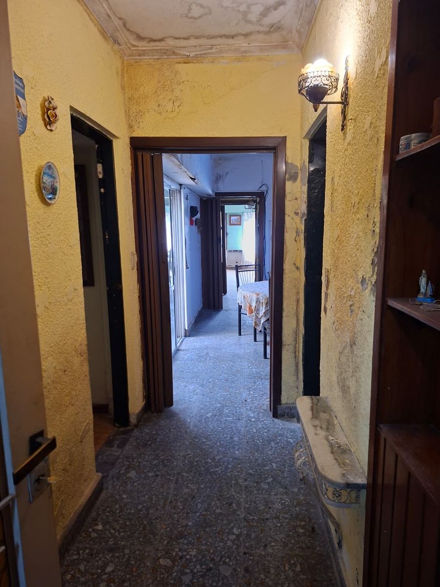 Casa totalmente a refaccionar - 14