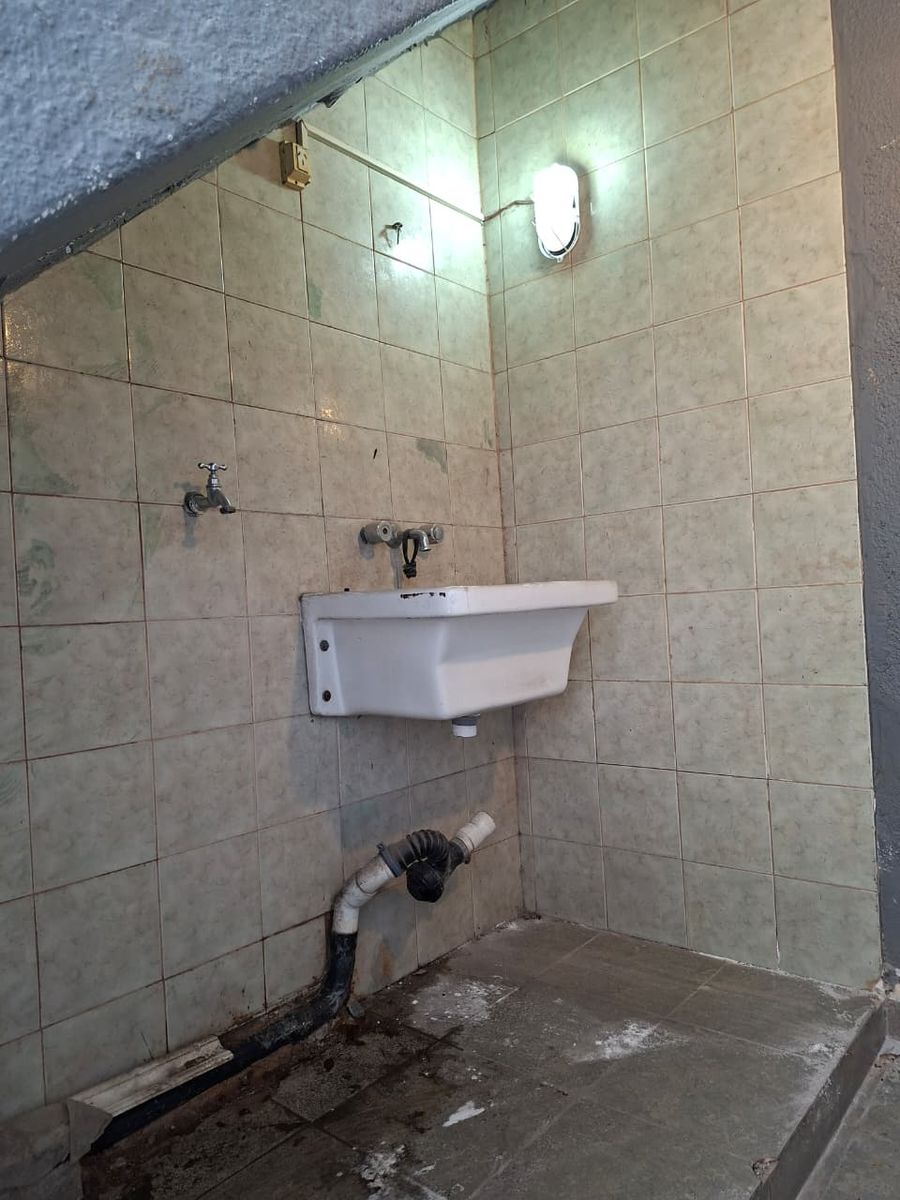 Gran PH 3 ambientes en primer piso - 8
