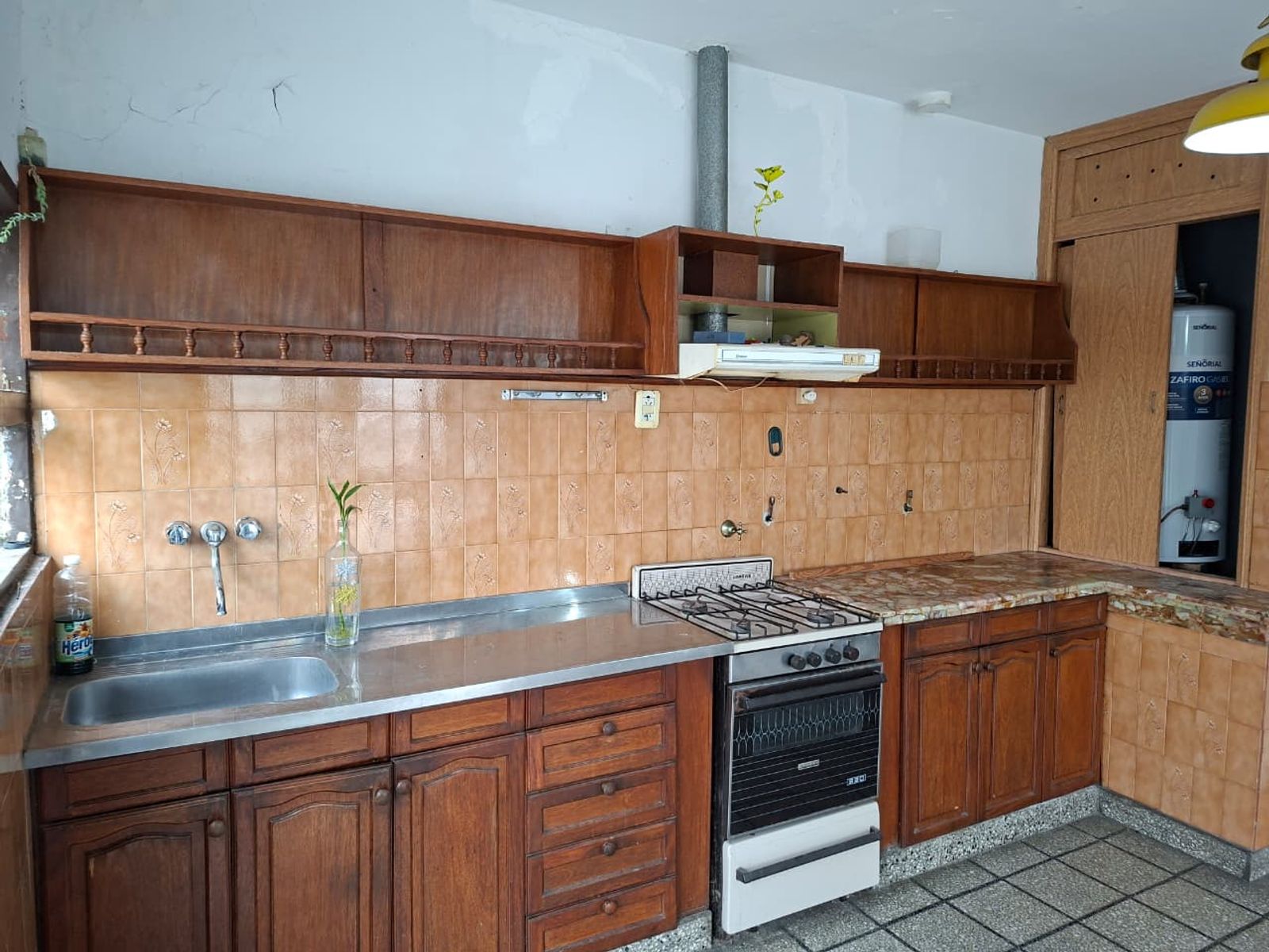 Gran PH 3 ambientes en primer piso - 24