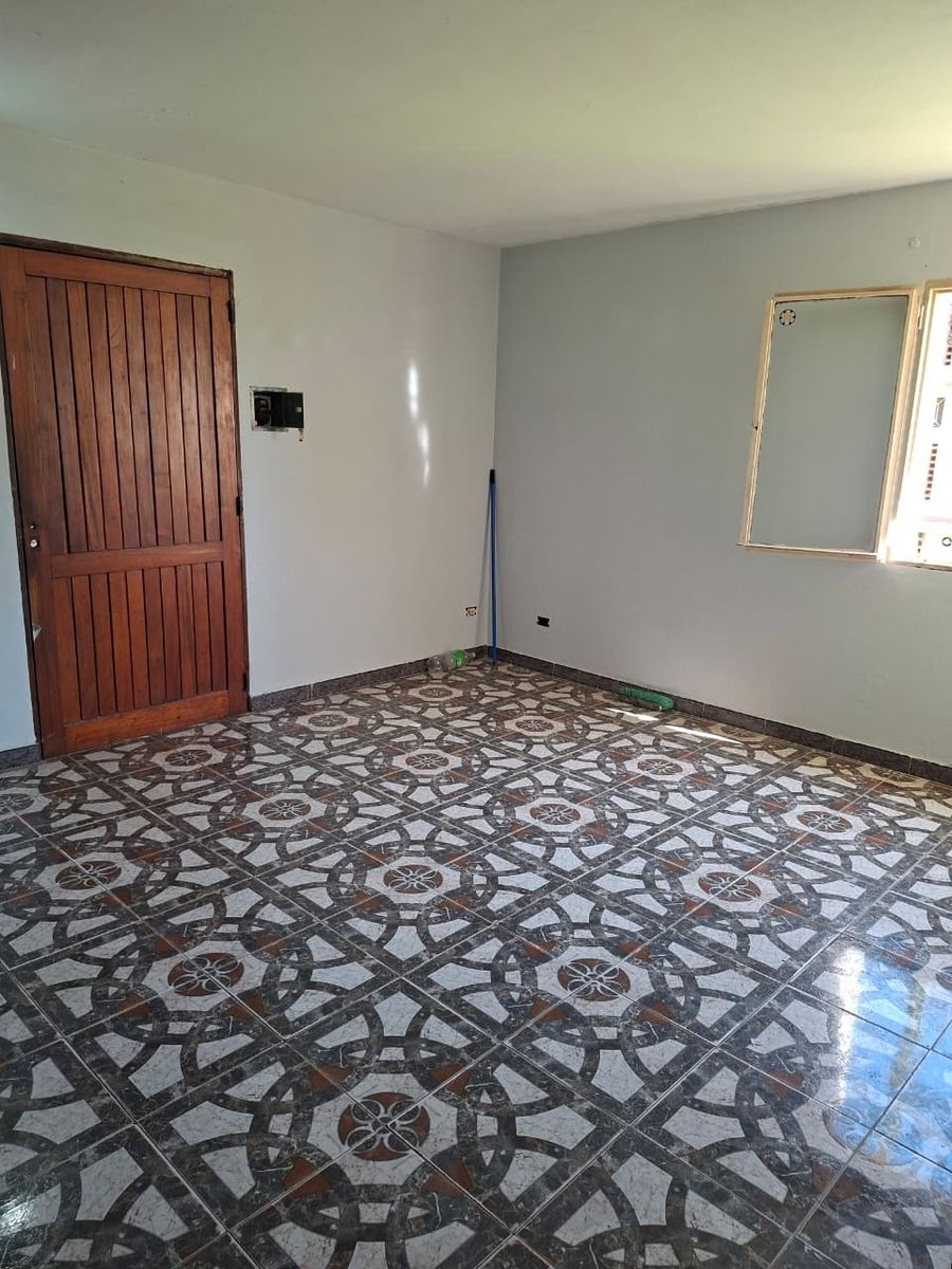 Departamento 3 ambientes en Primer piso por escalera — foto 5