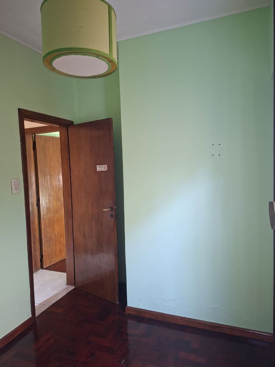 Excelente casa con Garage - 16