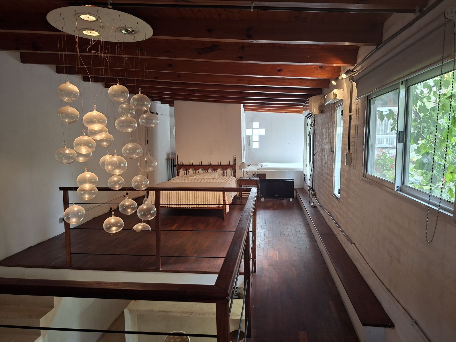 Gran PH atrás con jardín — foto 12