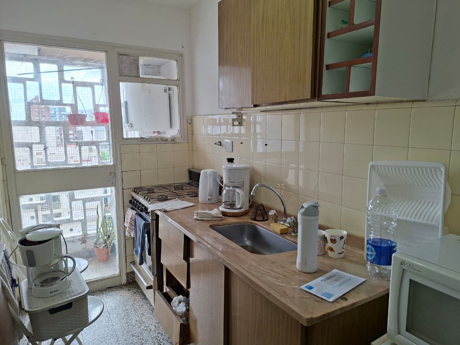 Departamento 3 ambientes solo para uso profesional - 12