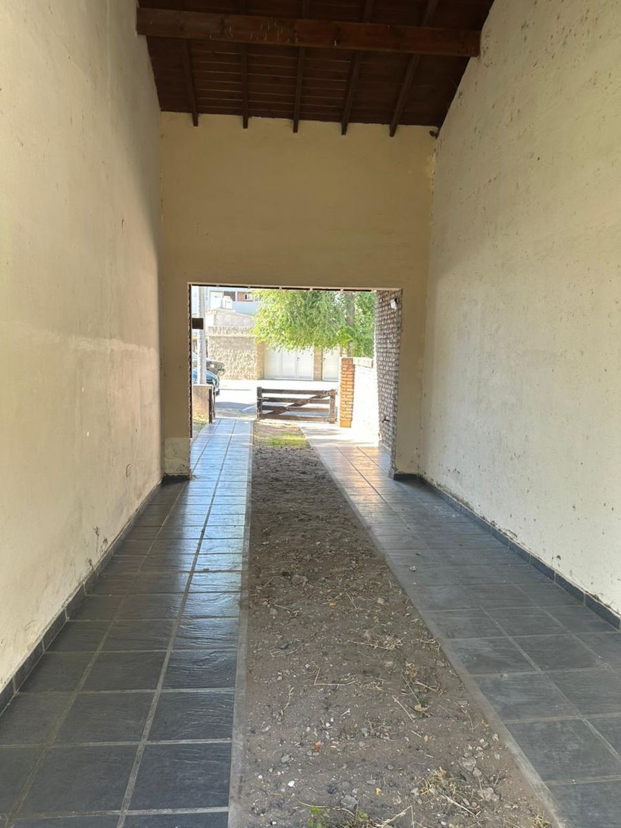 Chalet ubicado a 100mts del mar y pleno centro - 3