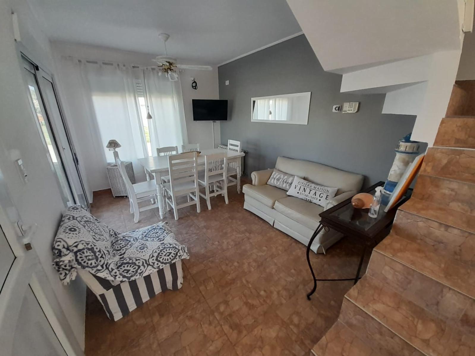 DUPLEX IMPECABLE EN MONTE DEL ESTE - 2