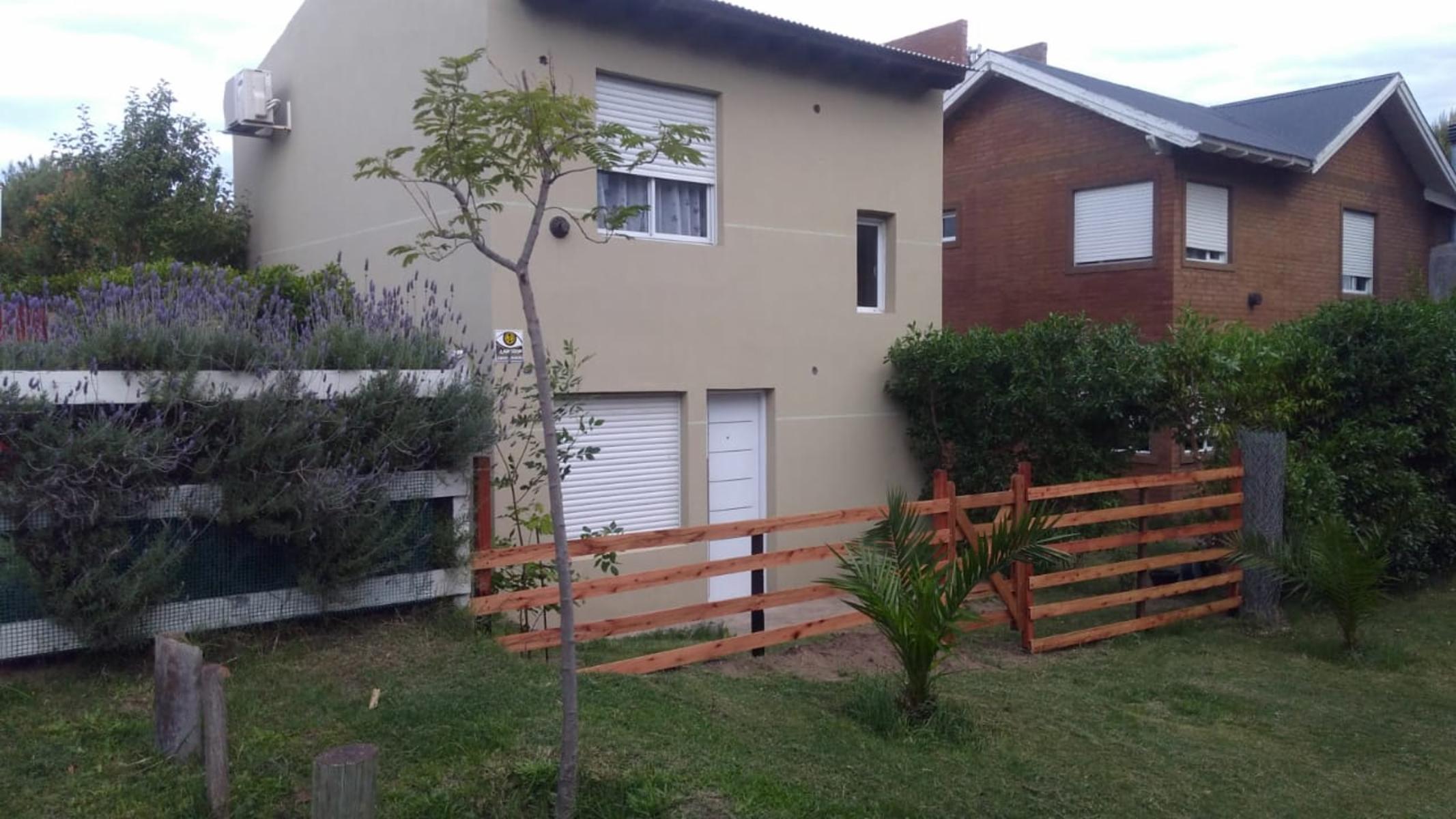 HERMOSO DUPLEX EN MONTE DEL ESTE