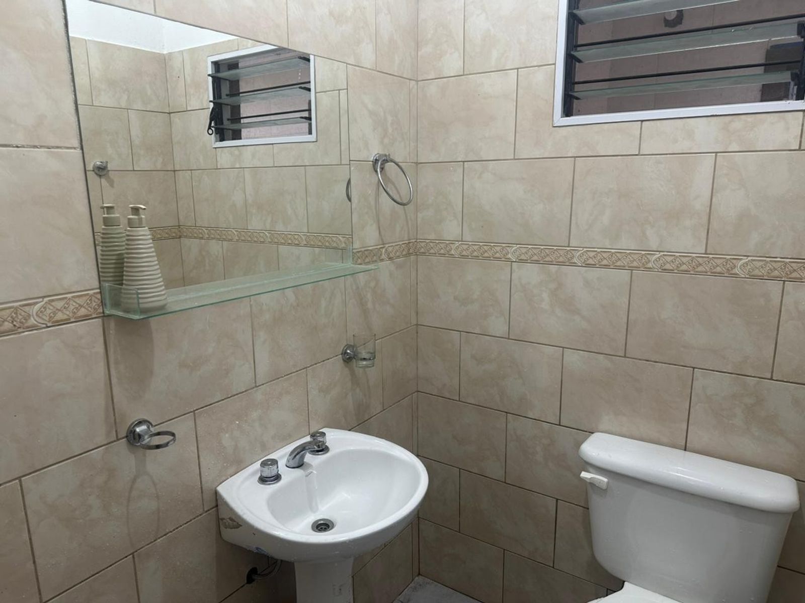 CASA PARA 6 PERSONAS EN HERMOSA UBICACION - 17