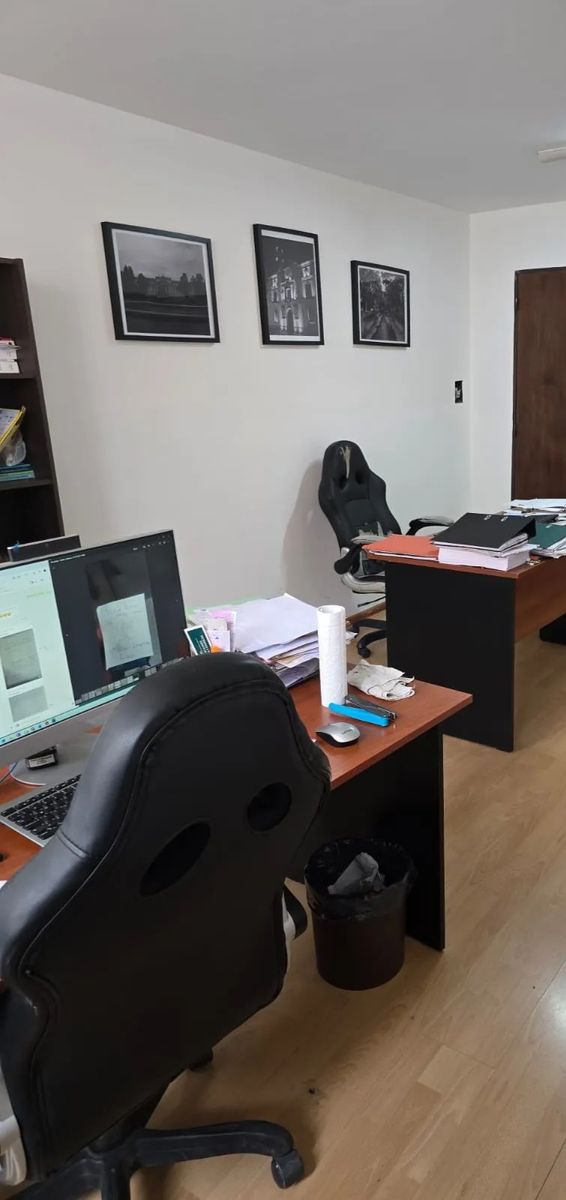 Oficina en alquiler - 6