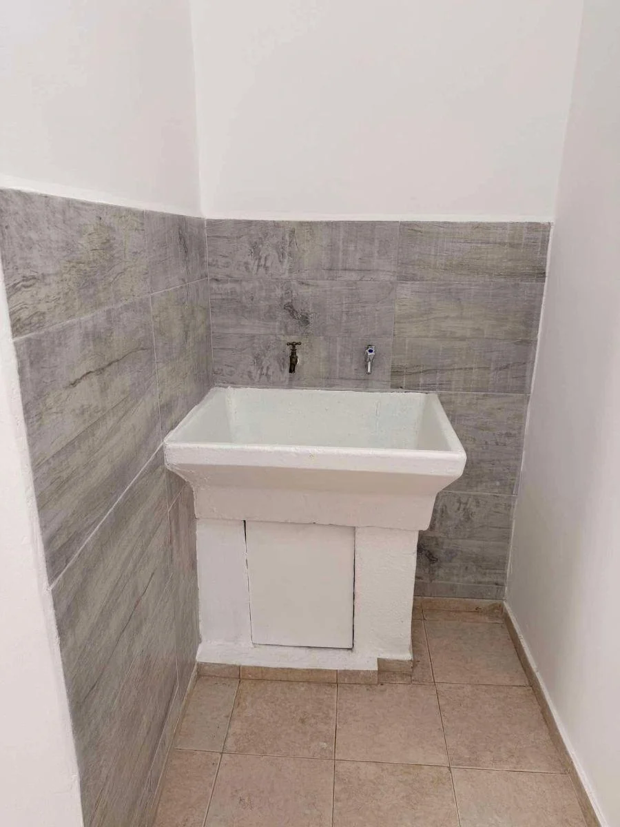Alquiler Casa de 2 Dorm. - Alto Alberdi, Córdoba - Zonaprop - 5