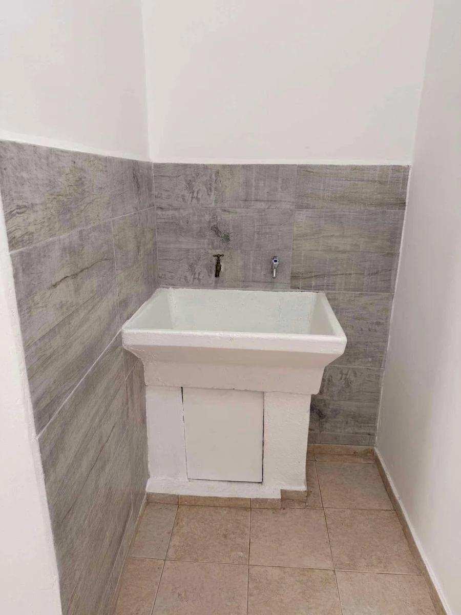 Alquiler Casa de 2 Dorm. - Alto Alberdi, Córdoba - Zonaprop - 5