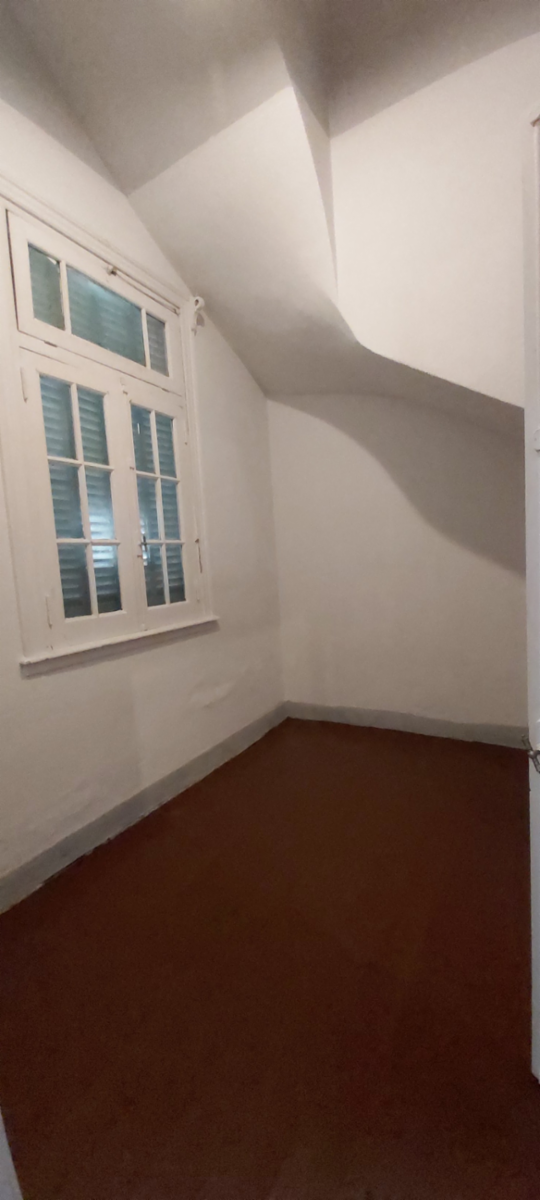 TIPO CASA DE 5 AMBIENTES EN FLORESTA — foto 9