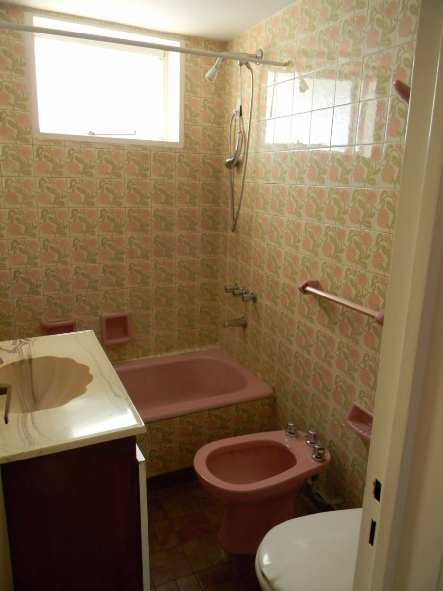 SEMIPISO DE 3 AMBIENTES CON BALCÓN EN FLORESTA — foto 8