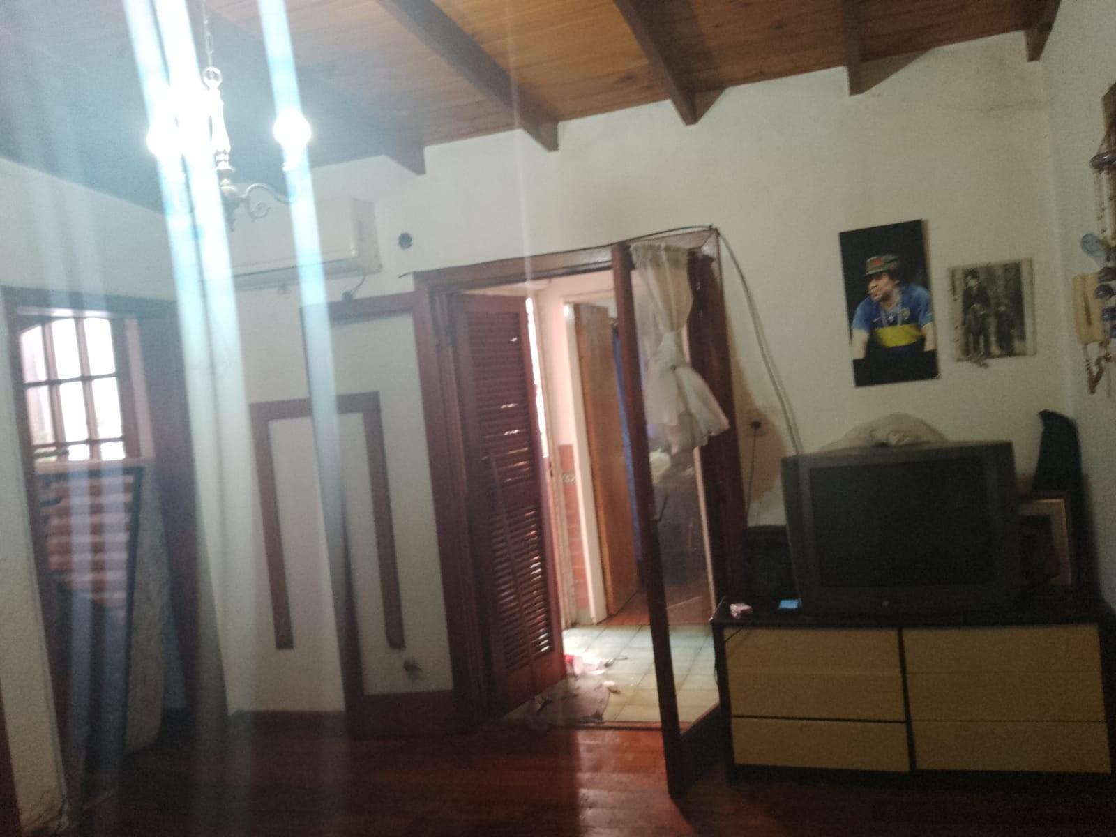 CASA CON LOCAL SOBRE LOTE DE 8.66 X 18.82 — foto 15