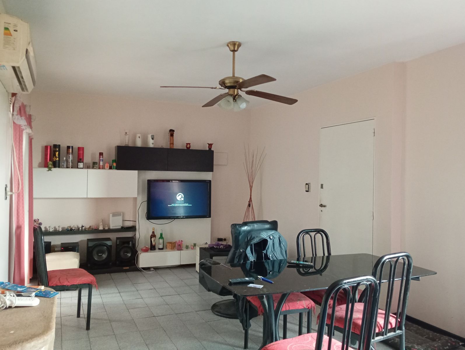 DEPARTAMENTO DE 4 AMBIENTES AMPLIOS CON BALCON — foto 3