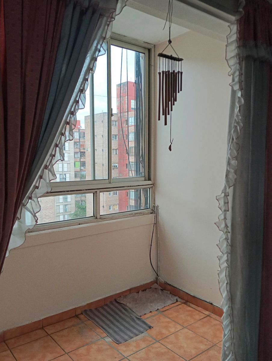 DEPARTAMENTO DE 4 AMBIENTES AMPLIOS CON BALCON — foto 6
