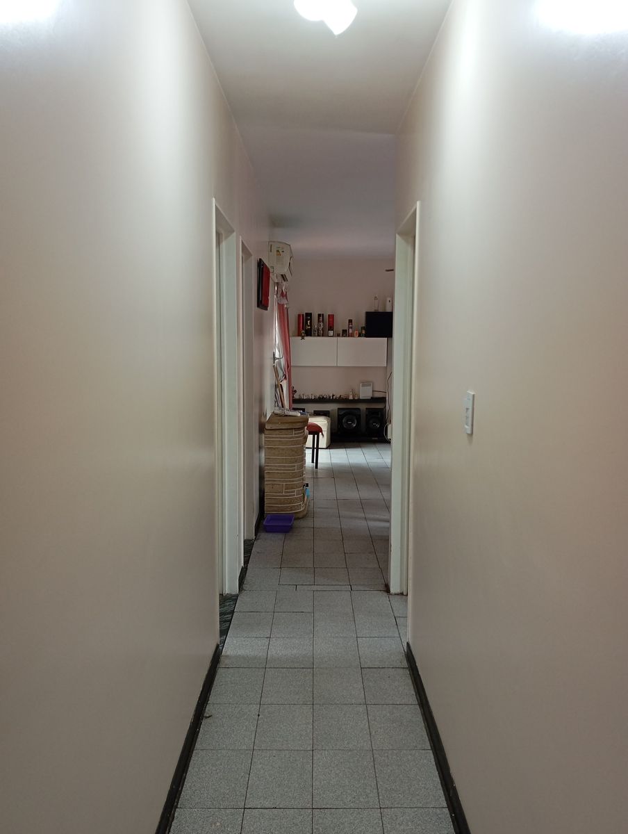 DEPARTAMENTO DE 4 AMBIENTES AMPLIOS CON BALCON — foto 7