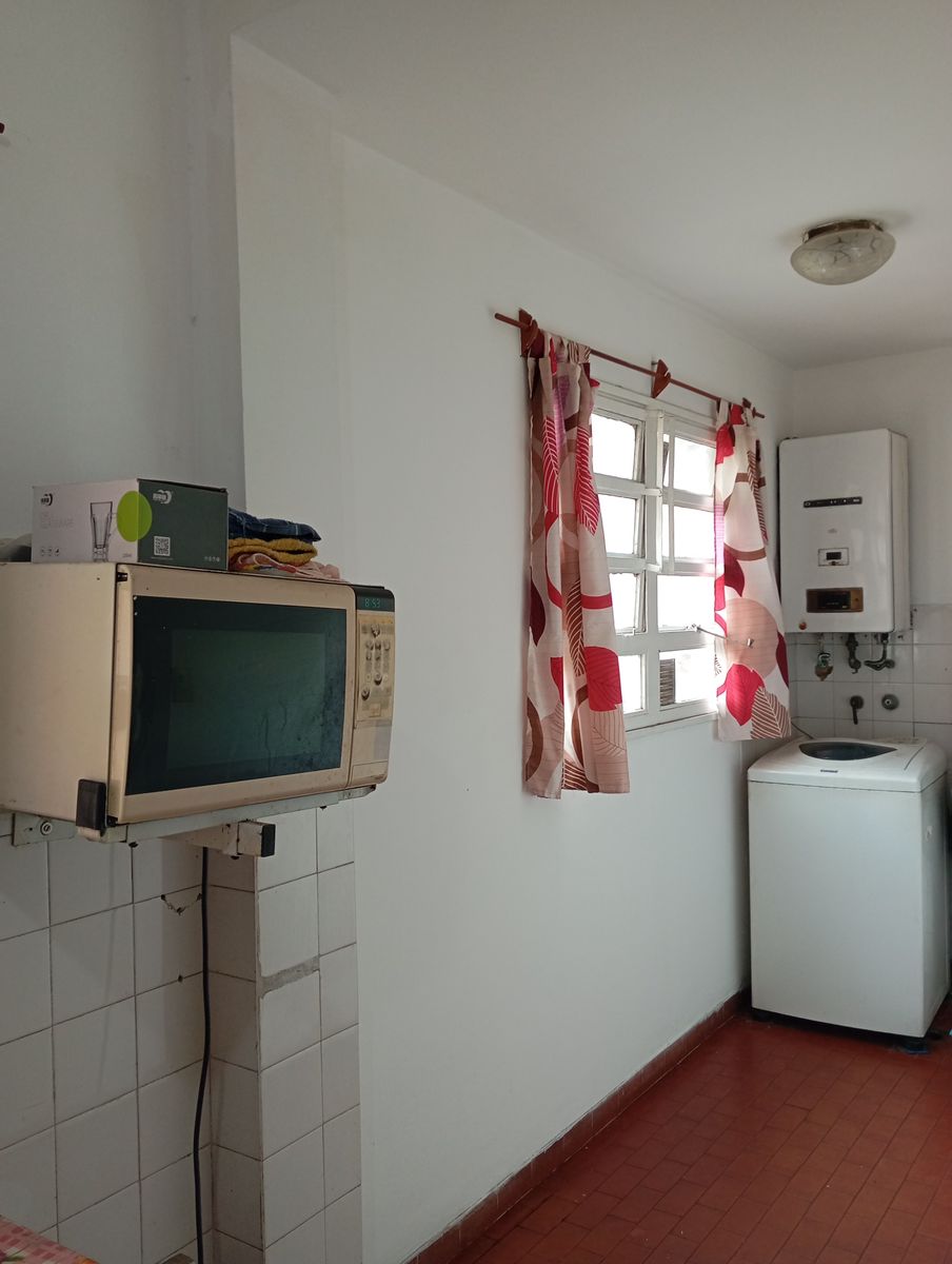 DEPARTAMENTO DE 4 AMBIENTES AMPLIOS CON BALCON — foto 11