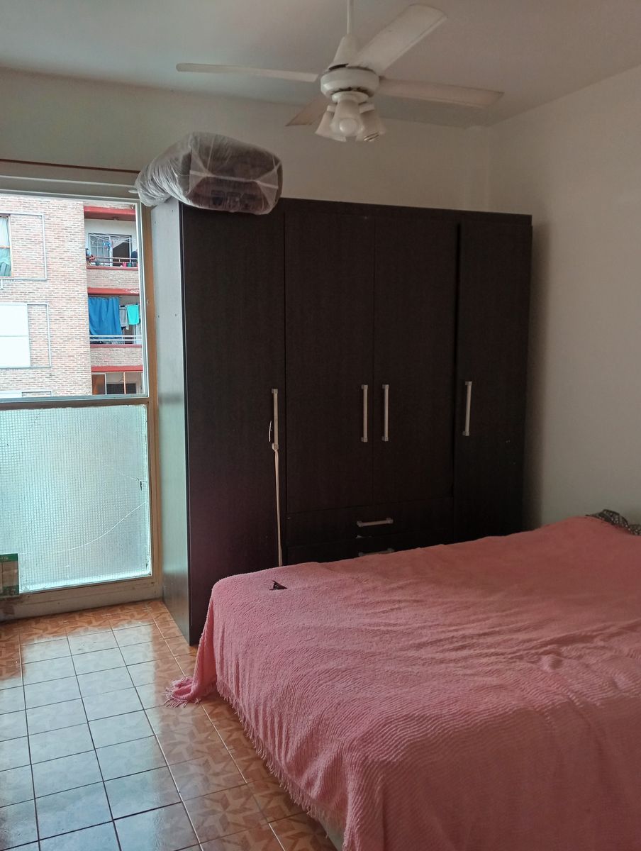 DEPARTAMENTO DE 4 AMBIENTES AMPLIOS CON BALCON — foto 12