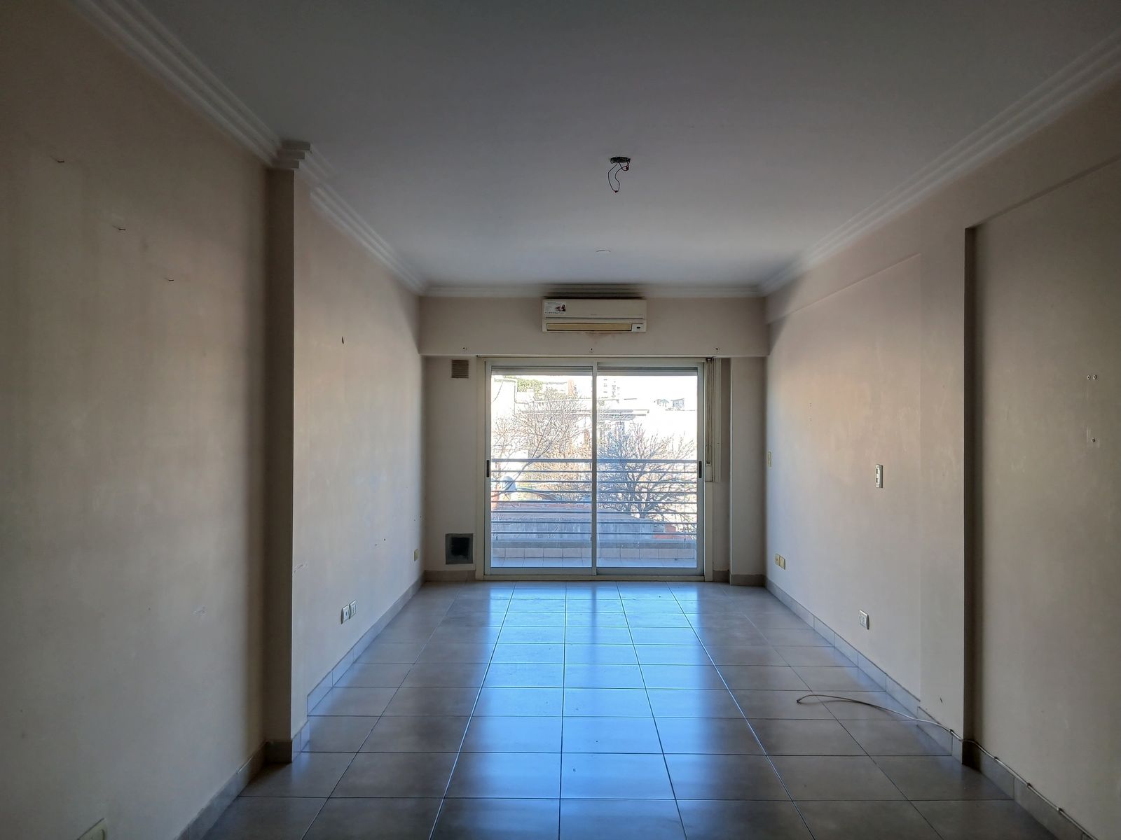 AMPLIO MONOAMBIENTE DIVISIBLE CON BALCON — foto 3