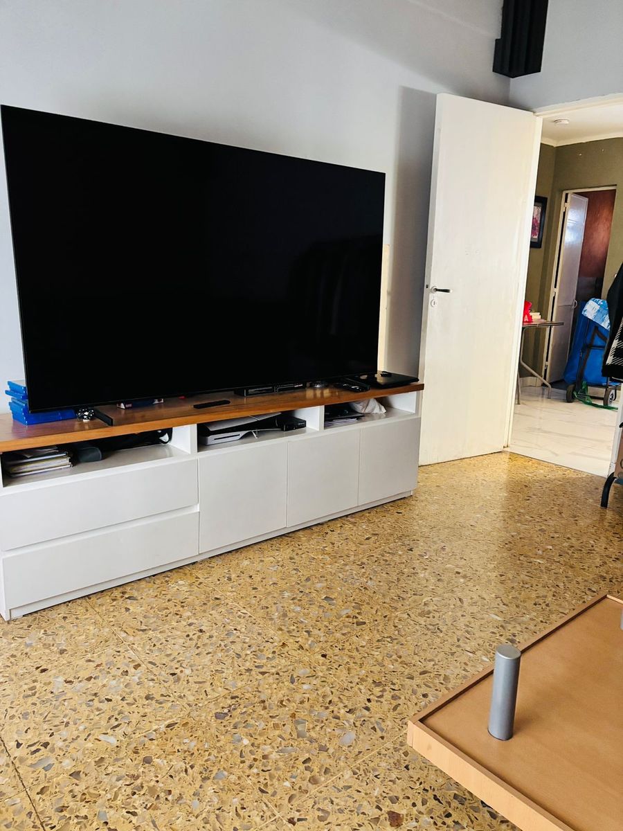 CASA EN LOTE PROPIO CON FONDO LIBRE Y PISCINA. - 5