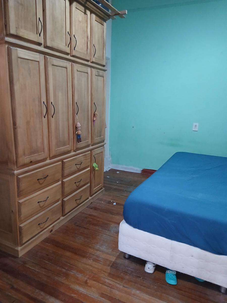 CASA DE 6 AMBIENTES EN FLORESTA — foto 10