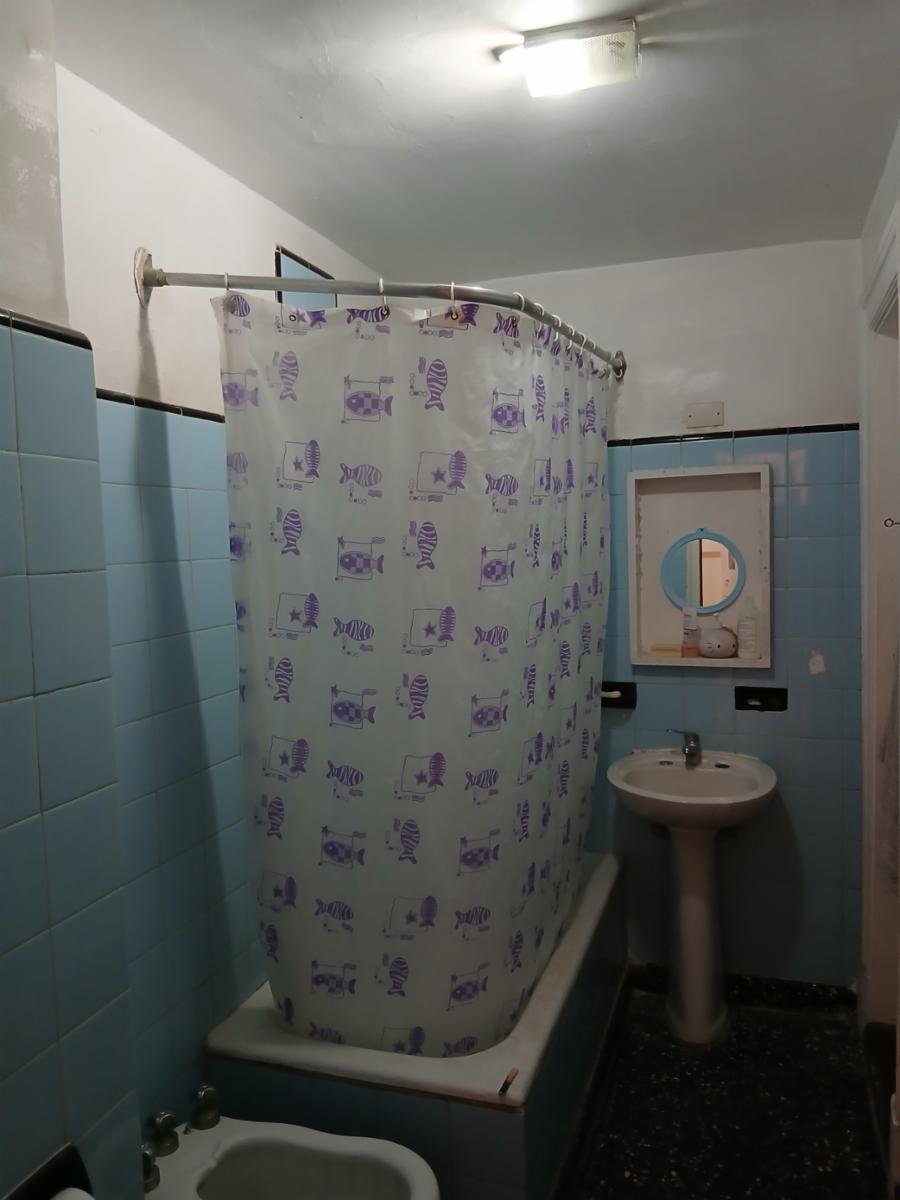 CASA DE 6 AMBIENTES EN FLORESTA — foto 11