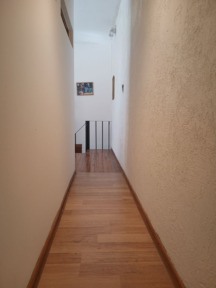 GRAN TIPO CASA DE 4 AMBIENTES CON PATIO Y TERRAZA. — foto 15